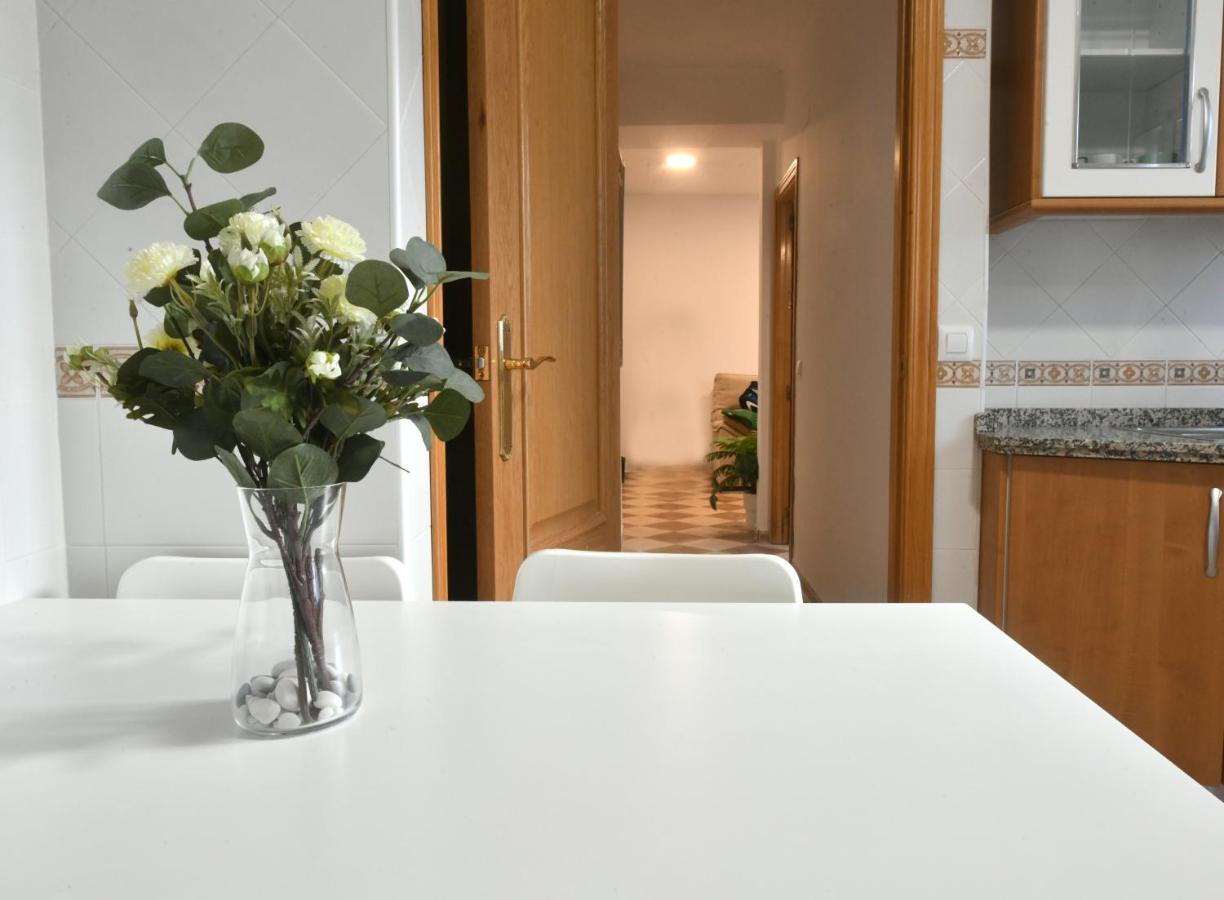 Ms4 Apartamentos Nervion Para 4 Personas Sevilla Eksteriør billede