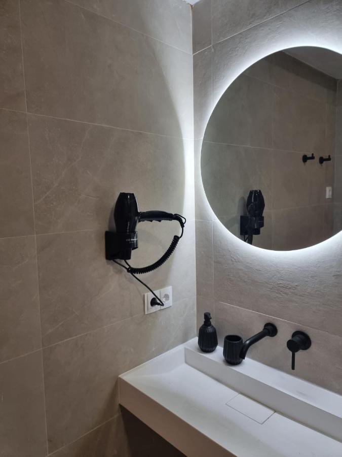 Ms4 Apartamentos Nervion Para 4 Personas Sevilla Eksteriør billede