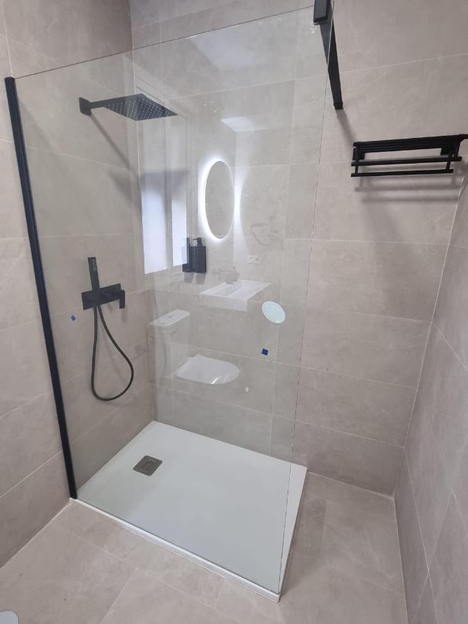 Ms4 Apartamentos Nervion Para 4 Personas Sevilla Eksteriør billede
